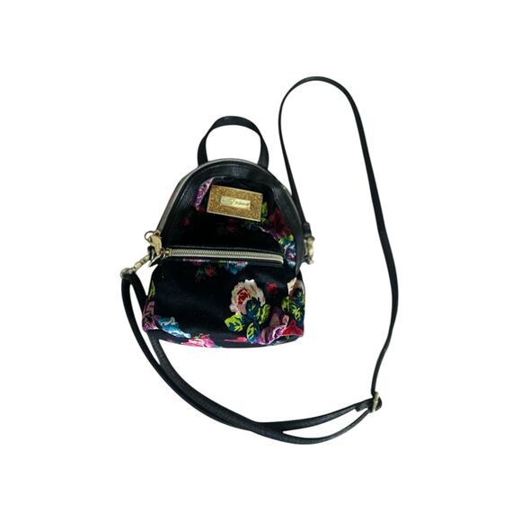 Betsey Johnson Y2K Black Multi Floral Velvet Mini Backpack Convertible Like‎ - Picture 3 of 9